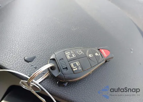 2012 Volkswagen Routan Se z USA, uszkodzony, nr VIN 2C4RVABG2CR354539